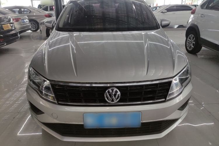 Used Volkswagen Jetta 2019 Dream Edition 1.5L Manual Fashion Version Front