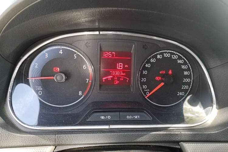 Used Volkswagen Jetta 2019 Dream Edition 1.4L Manual Comfort Version Instrument Cluster