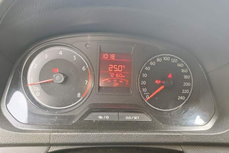 Used Volkswagen Jetta 2019 Dream Edition 1.5L Manual Fashion Version Instrument Cluster