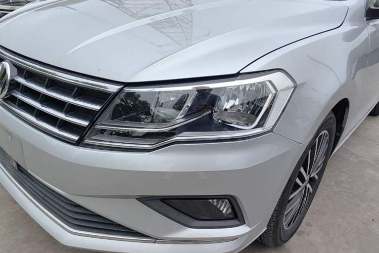 Used Volkswagen Jetta 2019 Dream Edition 1.5L Automatic Comfort Version Left Front Headlight