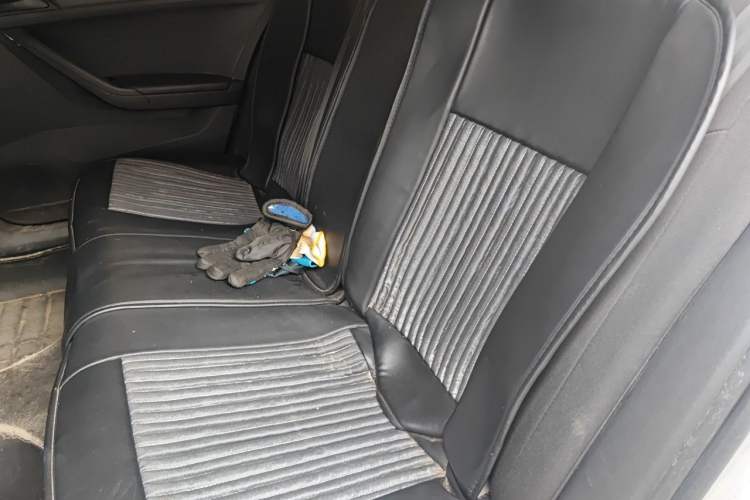 Used Volkswagen Jetta 2019 Dream Edition 1.4L Manual Fashion Version Left Rear Seat