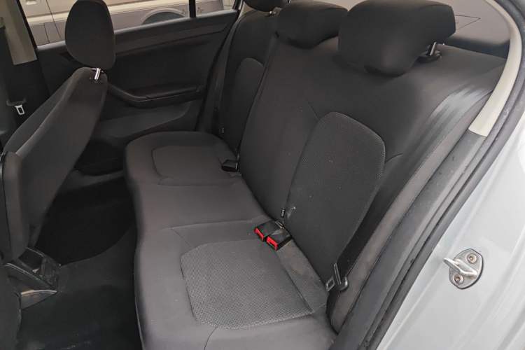 Used Volkswagen Jetta 2019 Dream Edition 1.5L Manual Fashion Version Left Rear Seat