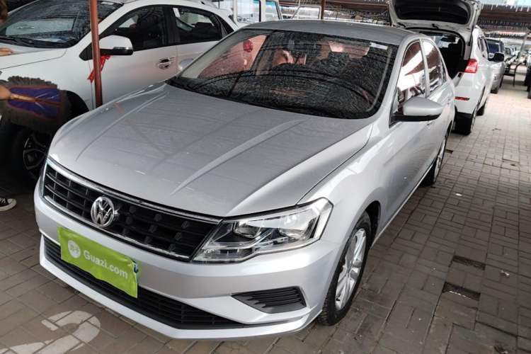 Używany Volkswagen Jetta 2019 Dream Edition 1.4L Manual Fashion Version Guazi used car, China used car export, Used car for sale, Used cars, Cheapest cars for sale