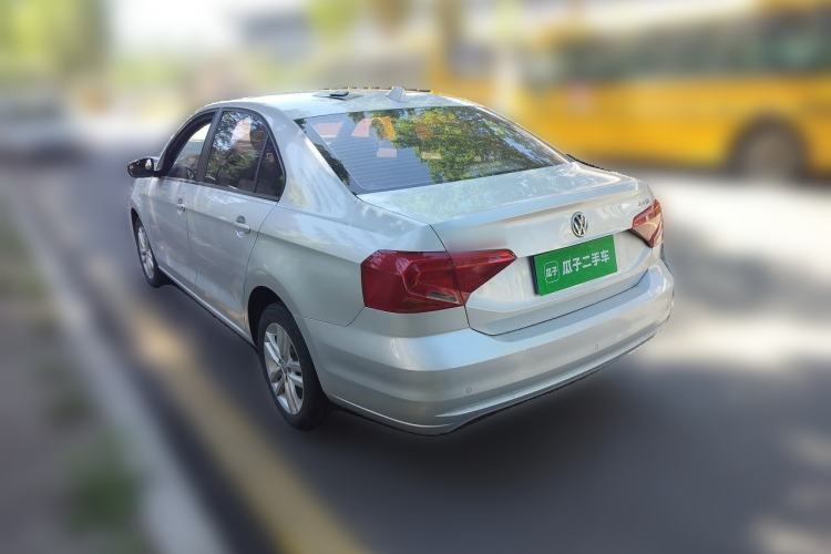 Used Volkswagen Jetta 2019 Dream Edition 1.4L Manual Fashion Version Rear Left 45 Deg