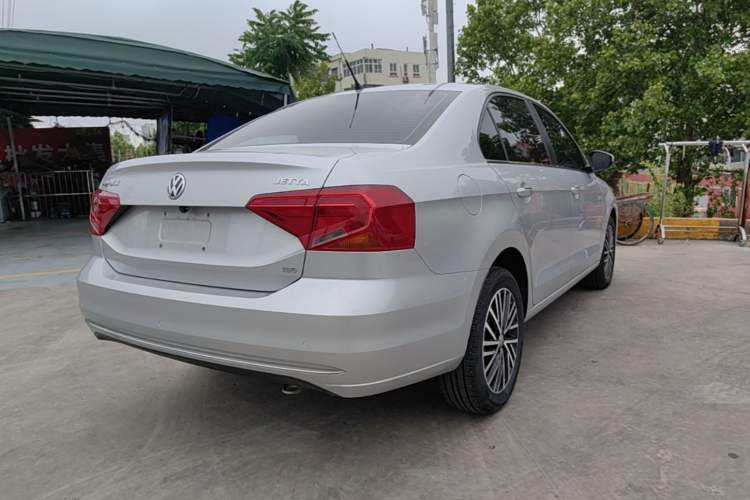 Used Volkswagen Jetta 2019 Dream Edition 1.5L Automatic Comfort Version Rear Right 45 Deg