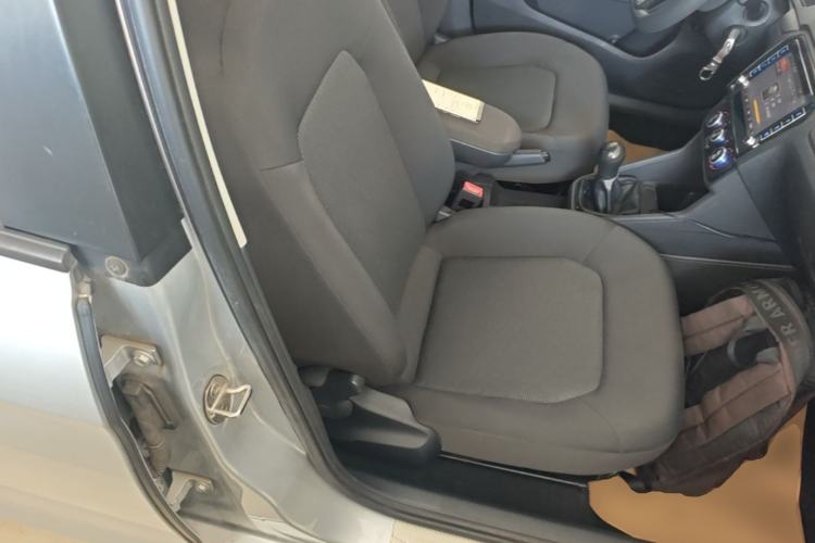Used Volkswagen Jetta 2019 Dream Edition 1.5L Manual Fashion Version Right Front Seat