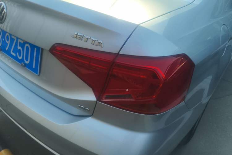Used Volkswagen Jetta 2019 Dream Edition 1.5L Automatic Fashionable Version Right Rear Taillight