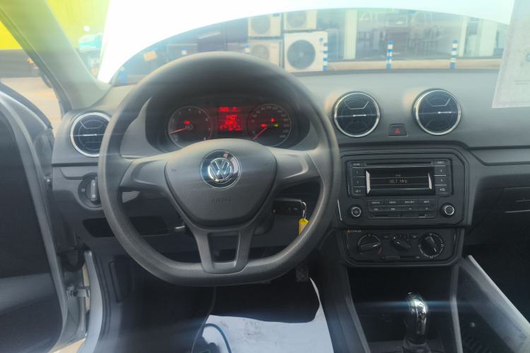 Used Volkswagen Jetta 2019 Dream Edition 1.5L Automatic Fashionable Version Steering Wheel