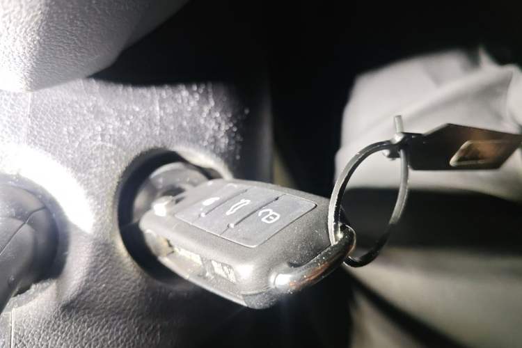 Used Volkswagen Jetta 2019 Dream Edition 1.5L Automatic Comfort Version Vehicle Key