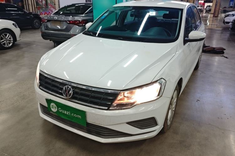 Used Volkswagen Jetta 2019 Dream Edition 1.4L Manual Fashion Version Guazi used car, China used car export, Used car for sale, Used  cars, Cheapest cars for sale