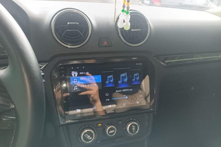 Used Volkswagen Jetta 2019 Dream Edition 1.5L Automatic Fashionable Version Audio And AC Panel