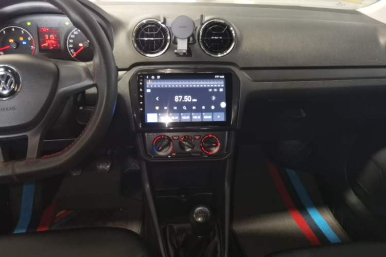 Used Volkswagen Jetta 2019 Dream Edition 1.4L Manual Fashion Version Audio And AC Panel