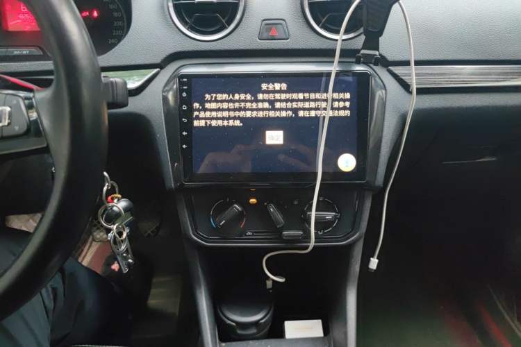 Used Volkswagen Jetta 2019 Dream Edition 1.5L Manual Fashion Version Audio And AC Panel