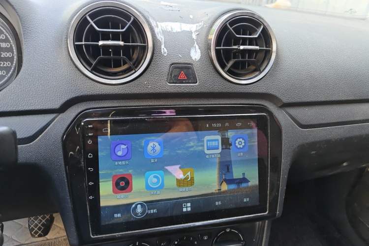 Used Volkswagen Jetta 2019 Dream Edition 1.4L Manual Fashion Version Audio And AC Panel