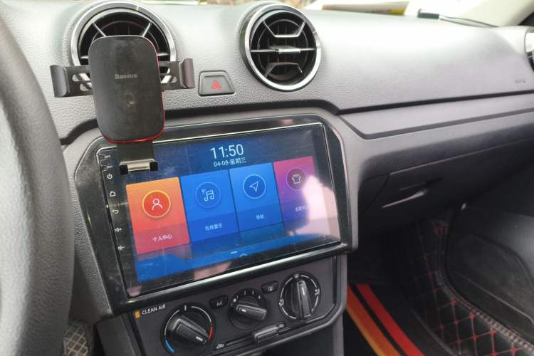 Used Volkswagen Jetta 2019 Dream Edition 1.5L Manual Fashion Version Audio And AC Panel