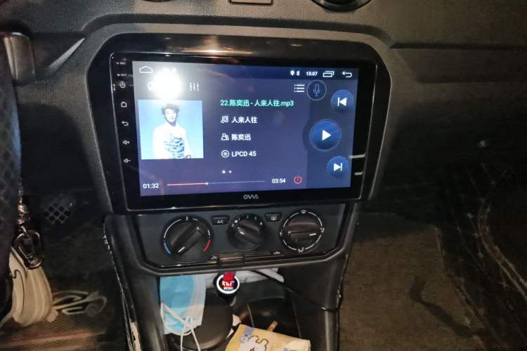 Used Volkswagen Jetta 2019 Dream Edition 1.5L Manual Fashion Version Audio And AC Panel