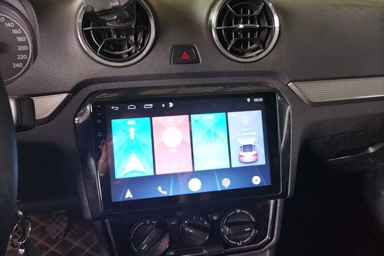 Used Volkswagen Jetta 2019 Dream Edition 1.5L Manual Comfort Version Audio And AC Panel
