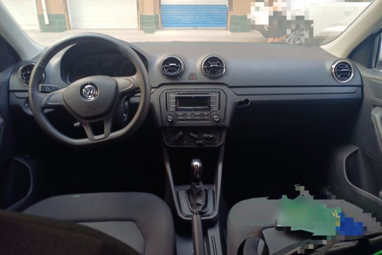 Used Volkswagen Jetta 2019 Dream Edition 1.5L Automatic Fashionable Version Center Console