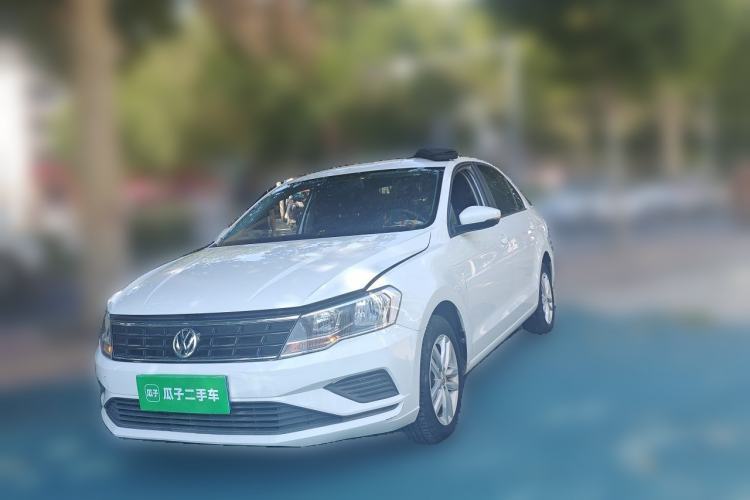 Used Volkswagen Jetta 2019 Dream Edition 1.4L Manual Fashion Version Guazi used car, China used car export, Used car for sale, Used cars, Cheapest cars for sale