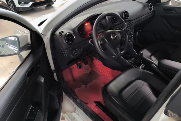 Used Volkswagen Jetta 2019 Dream Edition 1.4L Manual Fashion Version Driver Seat