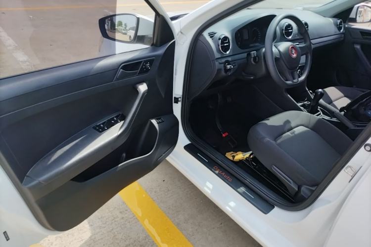 Used Volkswagen Jetta 2019 Dream Edition 1.5L Manual Fashion Version Driver Seat
