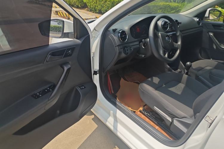 Used Volkswagen Jetta 2019 Dream Edition 1.5L Manual Fashion Version Driver Seat