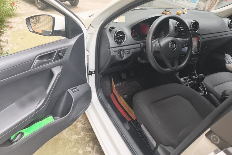 Used Volkswagen Jetta 2019 Dream Edition 1.4L Manual Fashion Version Driver Seat