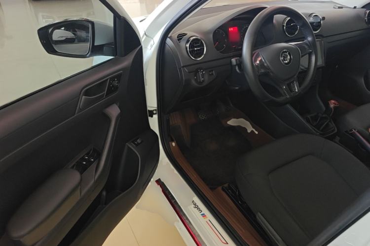 Used Volkswagen Jetta 2019 Dream Edition 1.5L Manual Fashion Version Driver Seat