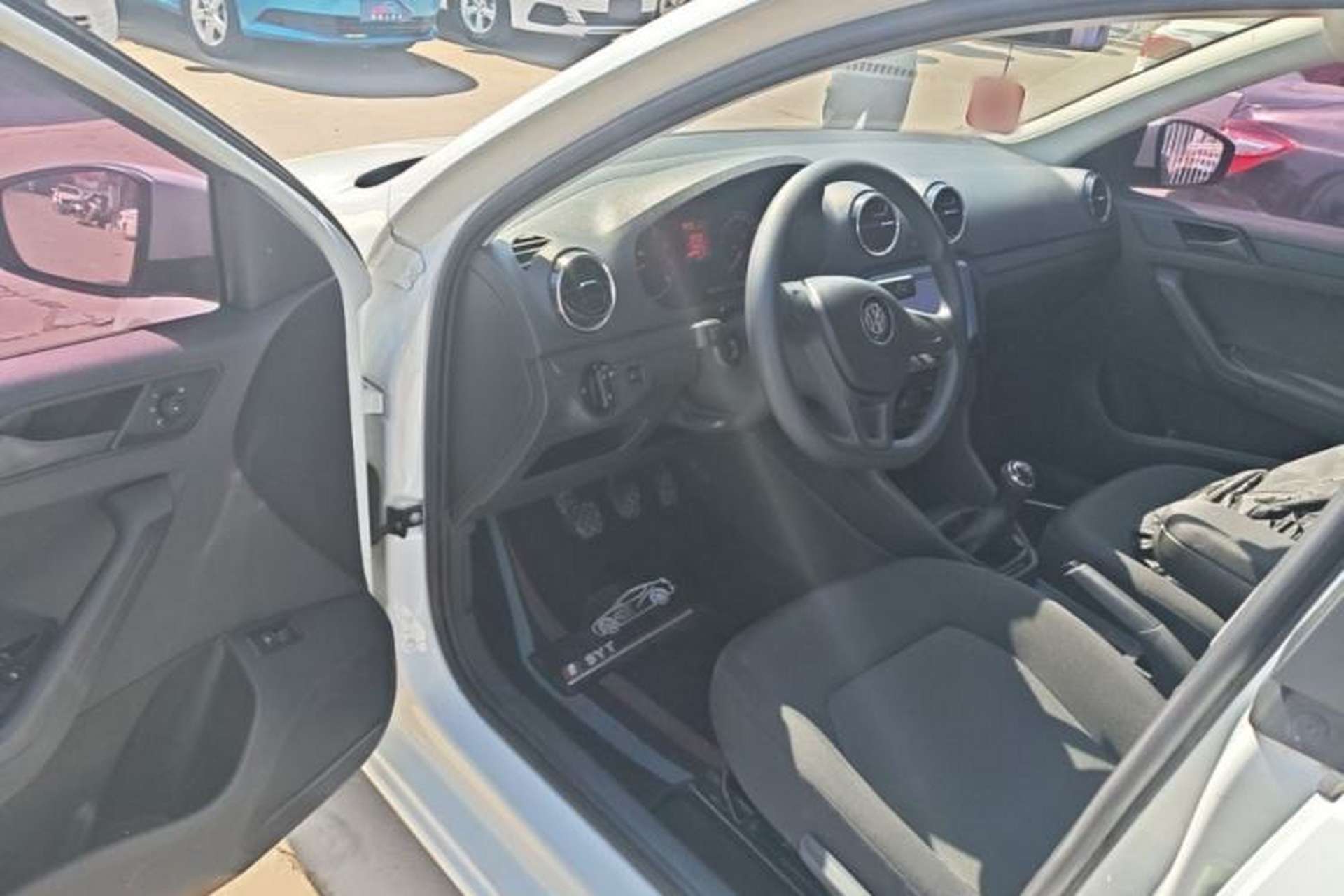 Used Volkswagen Jetta 2019 Dream Edition 1.5L Manual Fashion Version Driver Seat