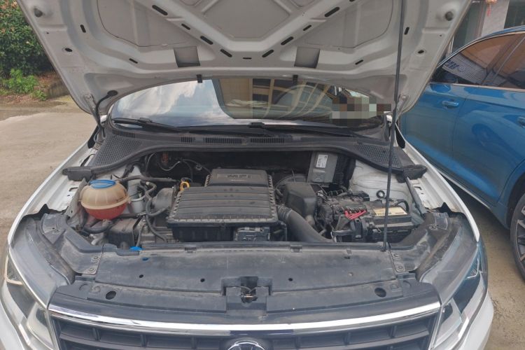 Used Volkswagen Jetta 2019 Dream Edition 1.5L Automatic Fashionable Version Engine Bay