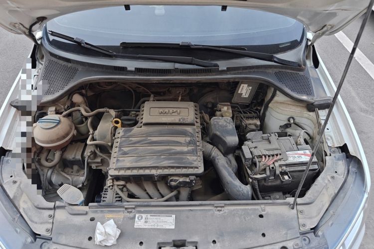 Used Volkswagen Jetta 2019 Dream Edition 1.4L Manual Fashion Version Engine Bay