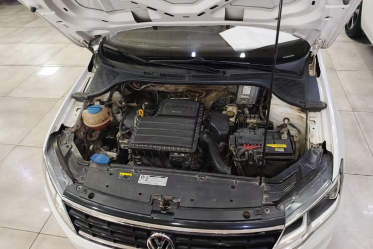 Used Volkswagen Jetta 2019 Dream Edition 1.5L Automatic Fashionable Version Engine Bay
