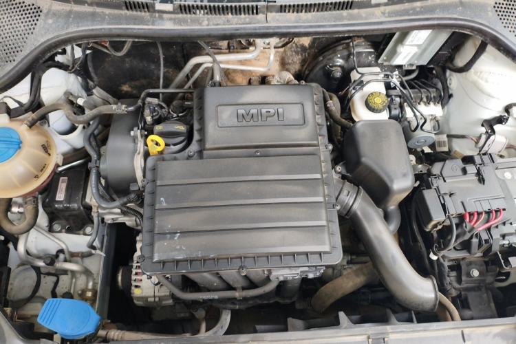 Used Volkswagen Jetta 2019 Dream Edition 1.5L Manual Comfort Version Engine Bay