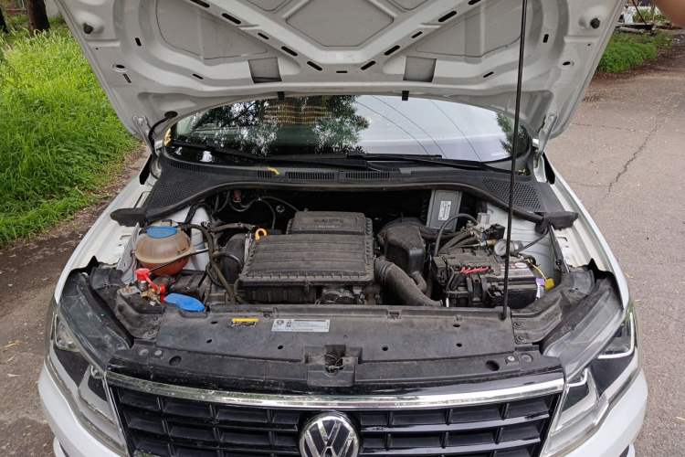 Used Volkswagen Jetta 2019 Dream Edition 1.4L Manual Fashion Version Engine Bay