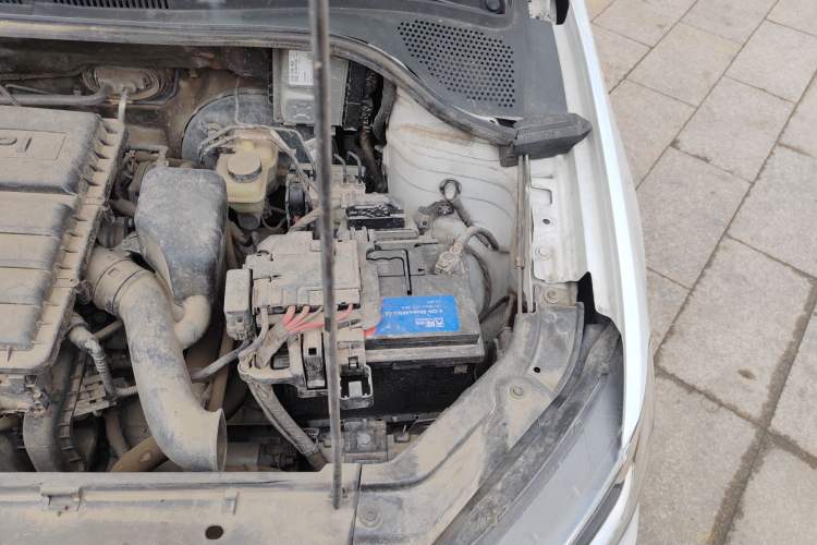 Used Volkswagen Jetta 2019 Dream Edition 1.5L Automatic Comfort Version Engine Bay Left
