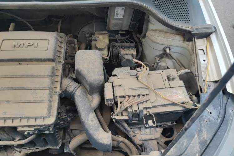 Used Volkswagen Jetta 2019 Dream Edition 1.5L Manual Fashion Version Engine Bay Left