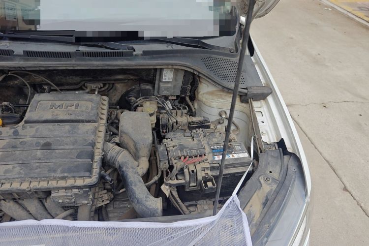 Used Volkswagen Jetta 2019 Dream Edition 1.5L Automatic Comfort Version Engine Bay Left
