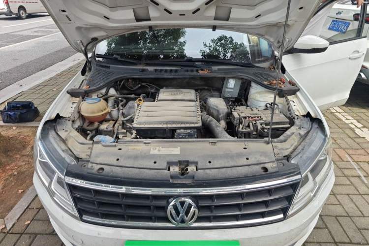 Used Volkswagen Jetta 2019 Dream Edition 1.5L Manual Fashion Version Engine Bay