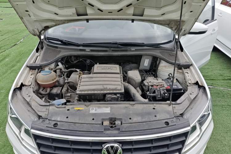Used Volkswagen Jetta 2019 Dream Edition 1.4L Manual Fashion Version Engine Bay
