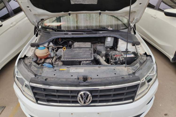 Used Volkswagen Jetta 2019 Dream Edition 1.5L Manual Fashion Version Engine Bay