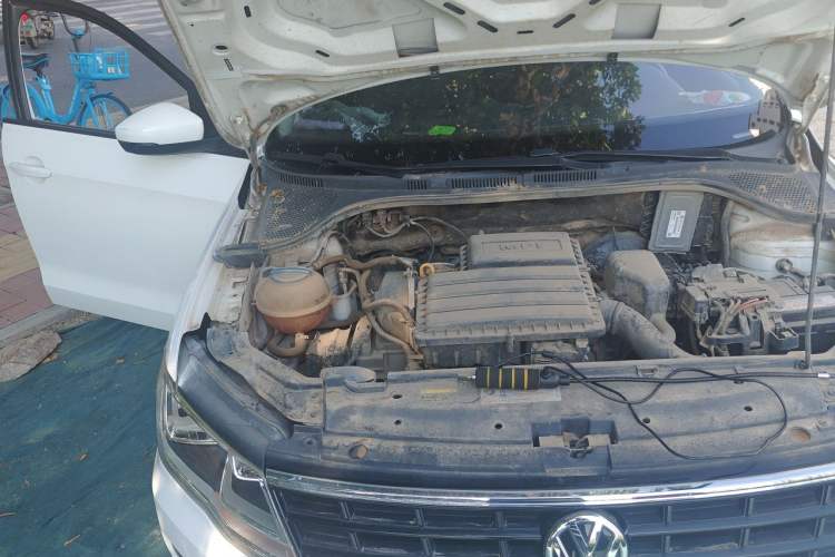 Used Volkswagen Jetta 2019 Dream Edition 1.4L Manual Fashion Version Engine Bay Right