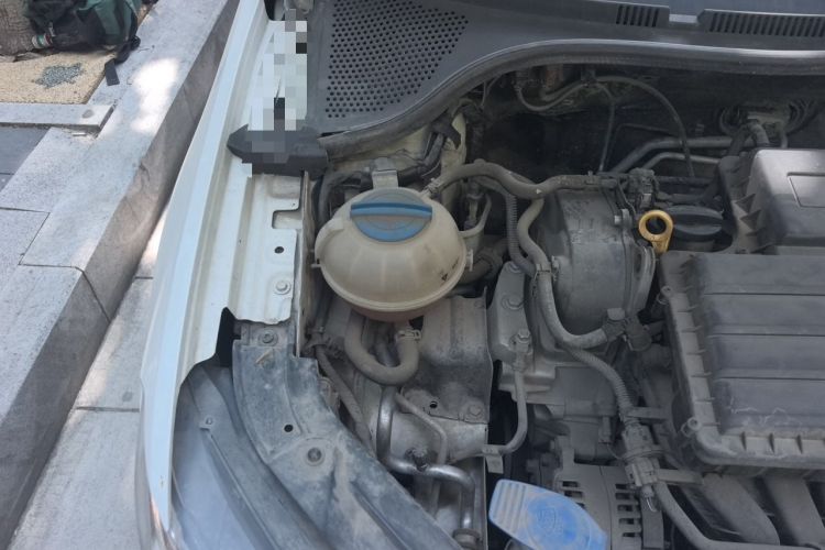Used Volkswagen Jetta 2019 Dream Edition 1.5L Automatic Comfort Version Engine Bay Right