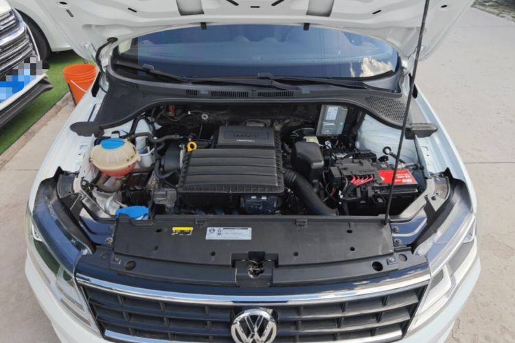 Used Volkswagen Jetta 2019 Dream Edition 1.5L Automatic Fashionable Version Engine Bay