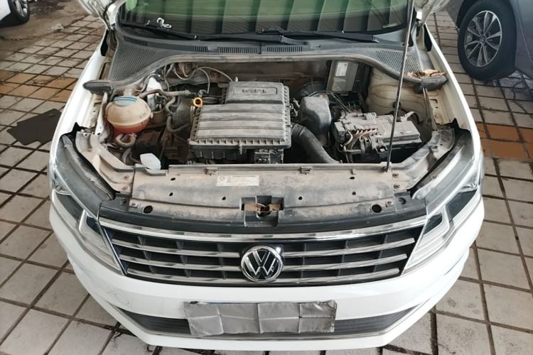 Used Volkswagen Jetta 2019 Dream Edition 1.5L Manual Comfort Version Engine Bay