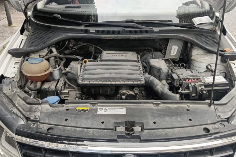 Used Volkswagen Jetta 2019 Dream Edition 1.4L Manual Fashion Version Engine Bay