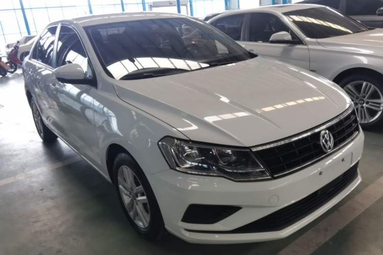 Used Volkswagen Jetta 2019 Dream Edition 1.4L Manual Fashion Version Exterior 1