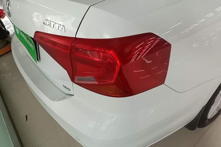 Used Volkswagen Jetta 2019 Dream Edition 1.5L Automatic Fashionable Version Exterior 1