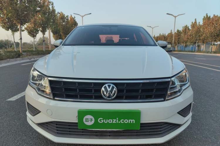 Used Volkswagen Jetta 2019 Dream Edition 1.5L Manual Fashion Version Exterior 1