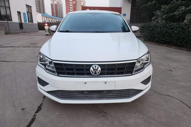 Used Volkswagen Jetta 2019 Dream Edition 1.4L Manual Fashion Version Exterior 1