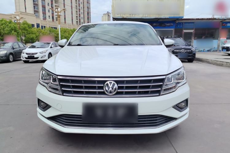 Used Volkswagen Jetta 2019 Dream Edition 1.4L Manual Comfort Version Exterior 1